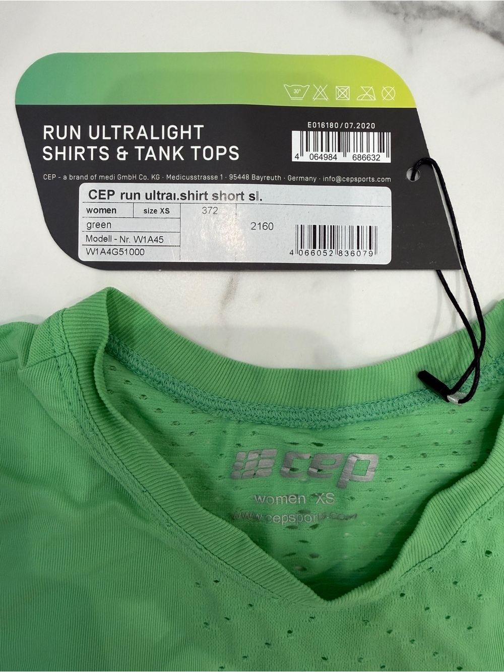 CEP Run Ultralight Performance Running Shirt • Women’s XS • NWT - Picture 2 of 3